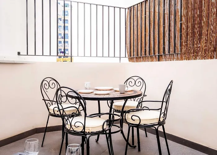 Beautiful With Private Terrace Apartamento